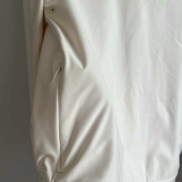 Lululemon Departure Top - Picture 9 of 12